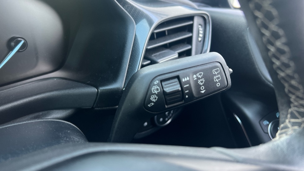 Used Ford Fiesta 2021 for sale - 76872447: Photo 24