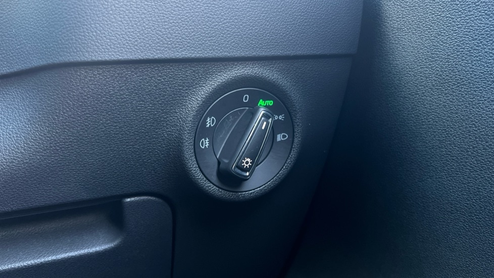 Used Skoda Karoq 2024 for sale - 76872421: Photo 34