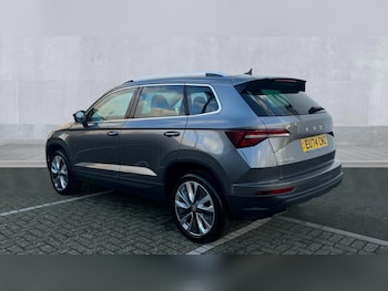 Used Skoda Karoq 2024 for sale - 76872421: Photo