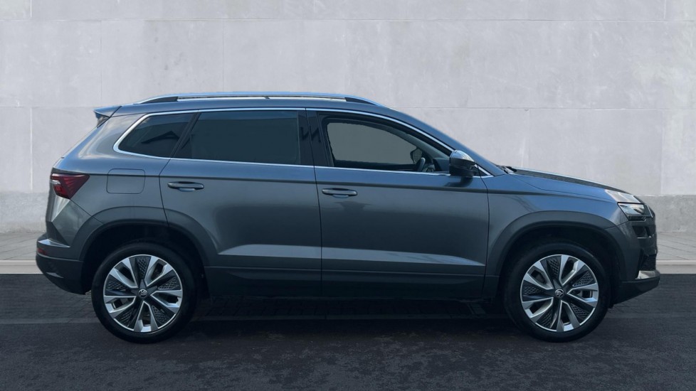 Used Skoda Karoq 2024 for sale - 76872421: Photo 4