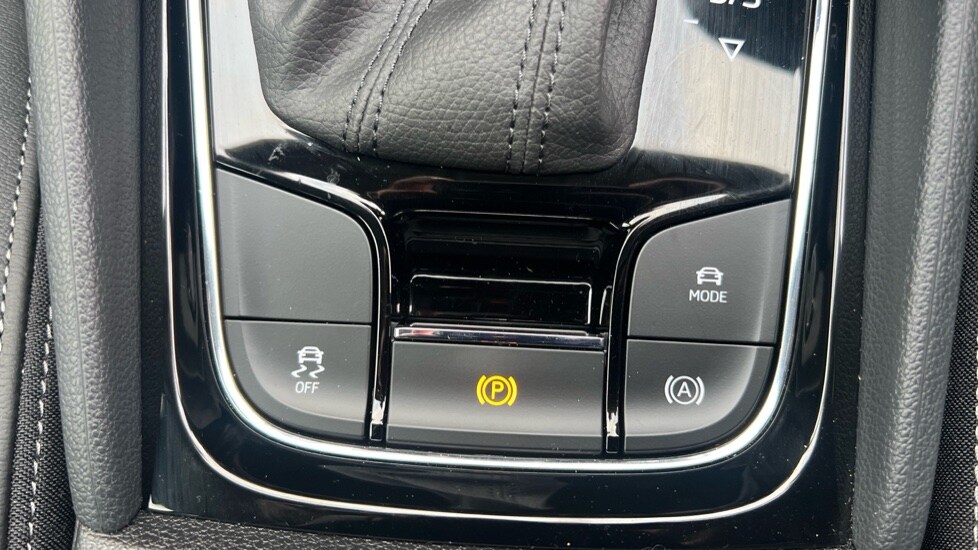 Used Skoda Karoq 2025 for sale - 76873834: Photo 45