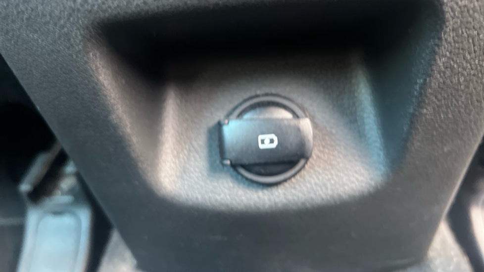 Vehicle 33