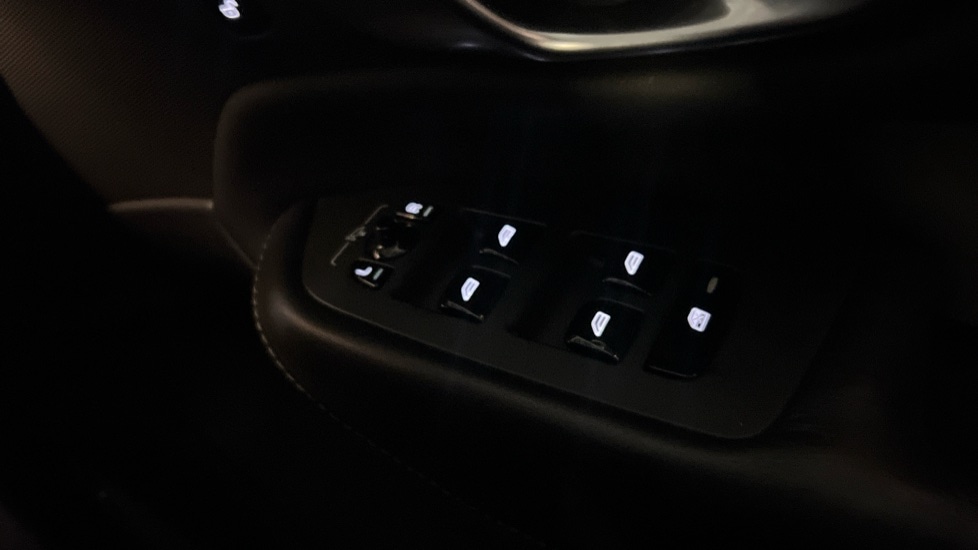 Used Volvo XC90 2019 for sale - 76552337: Photo 29