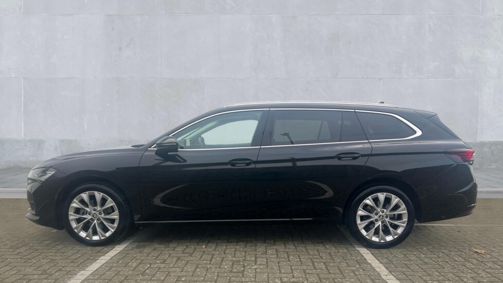 Used Skoda Superb 2024 for sale - 76966571: Photo 9