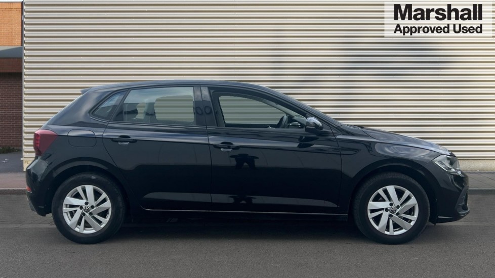 Used Volkswagen Polo 2021 for sale - 76873829: Photo 2