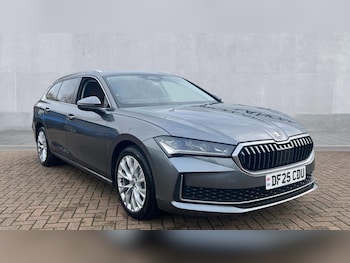 Used Skoda Superb 2025 for sale - 76384550: Photo