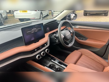 Used Skoda Superb 2025 for sale - 76384550: Photo