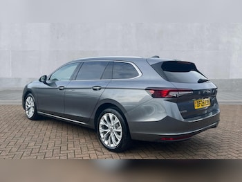 Used Skoda Superb 2025 for sale - 76384550: Photo