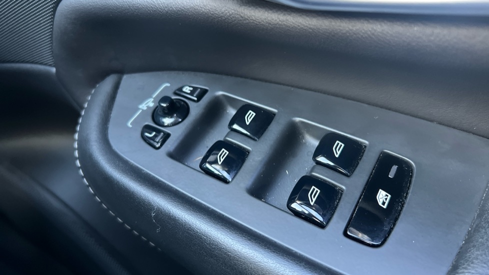 Used Volvo XC90 2019 for sale - 77031304: Photo 40