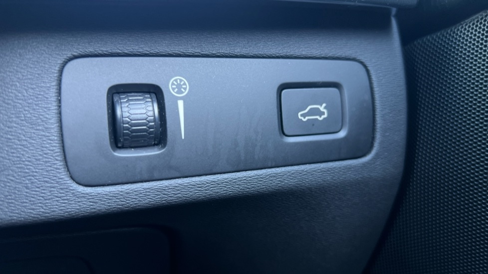 Used Volvo XC90 2019 for sale - 77031304: Photo 51