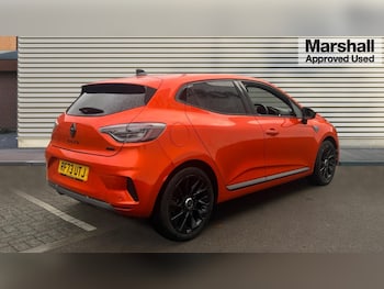 Used Renault Clio 2024 for sale - 76428279: Photo