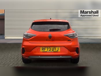 Used Renault Clio 2024 for sale - 76428279: Photo