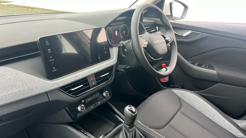 Used Skoda Kamiq 2025 for sale - 76874092: Photo 2