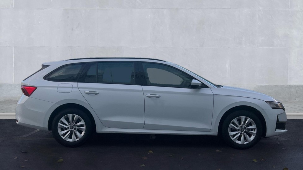 Used Skoda Octavia 2025 for sale - 76873210: Photo 4