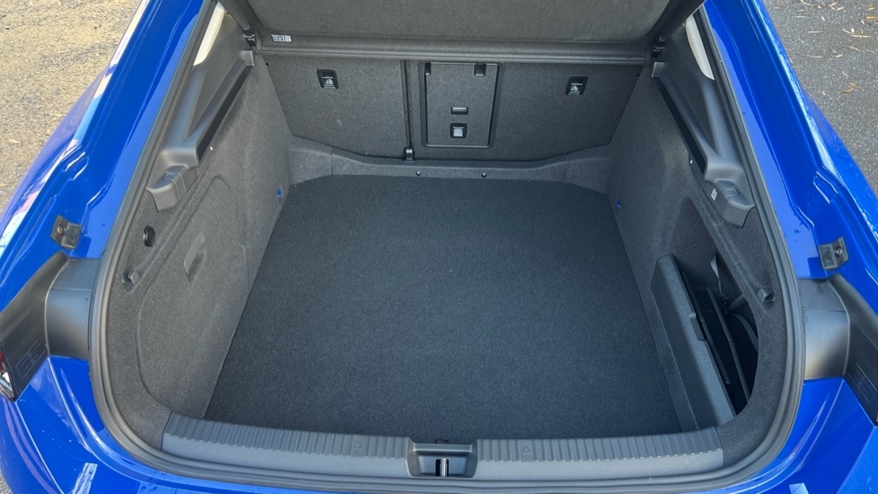 Used Skoda Superb 2025 for sale - 76872810: Photo 16