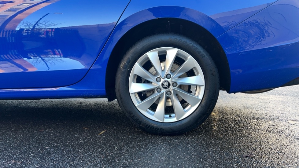 Used Skoda Superb 2025 for sale - 76872810: Photo 18