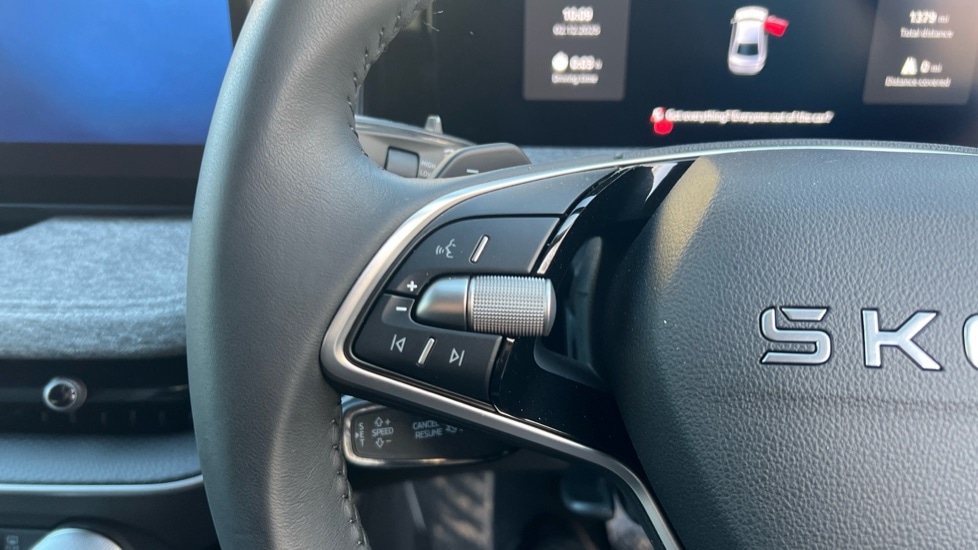 Used Skoda Superb 2025 for sale - 76872810: Photo 32