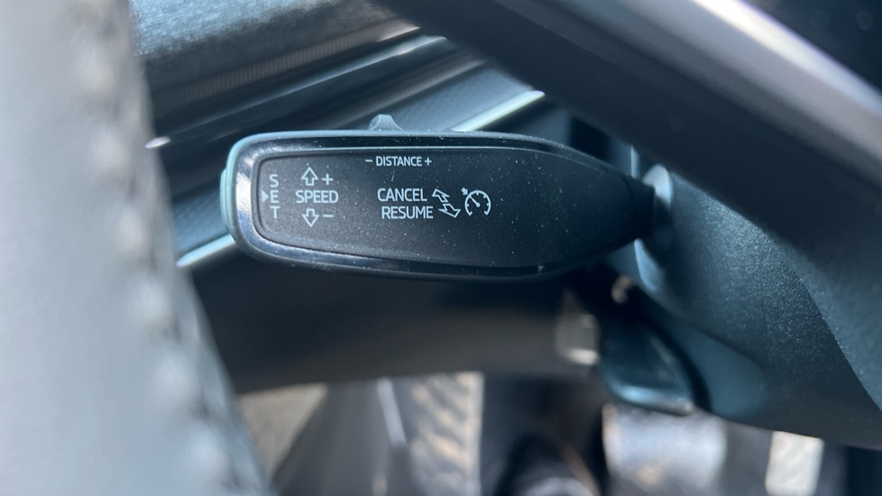 Used Skoda Superb 2025 for sale - 76872810: Photo 35