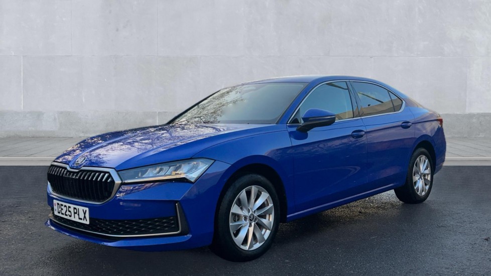 Used Skoda Superb 2025 for sale - 76872810: Photo 7