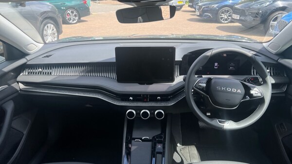Used Skoda Superb 2025 for sale - 75468027: Photo 11