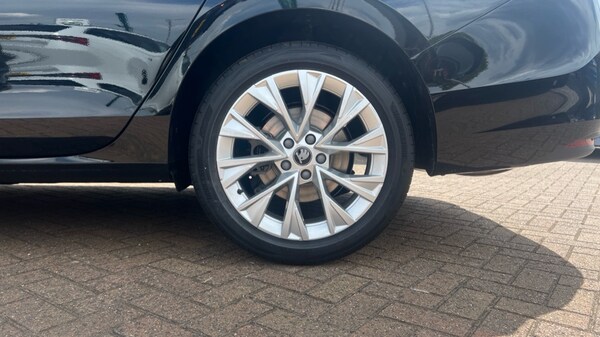 Used Skoda Superb 2025 for sale - 75468027: Photo 18