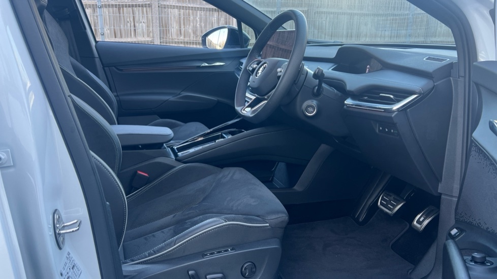 Used Skoda Enyaq 2025 for sale - 76868306: Photo 26