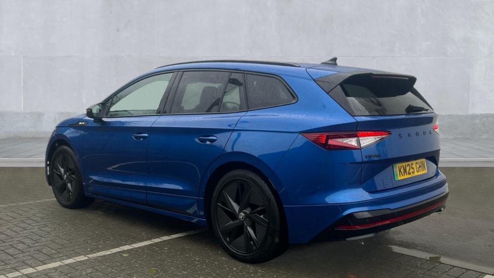 Used Skoda Enyaq 2025 for sale - 76796533: Photo 3