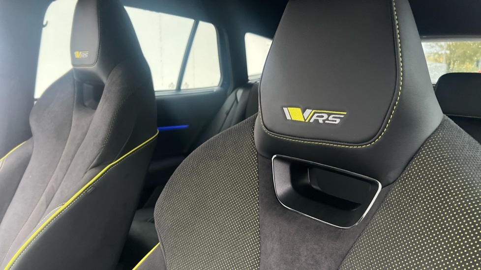 Used Skoda Enyaq 2025 for sale - 76796533: Photo 30