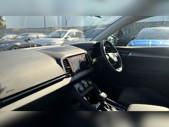 Used Skoda Karoq 2022 for sale - 76066961: Photo 2