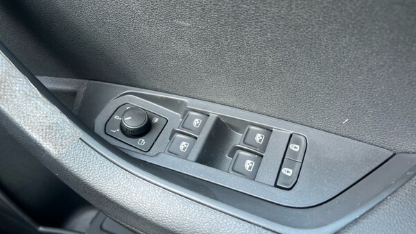Used Skoda Karoq 2025 for sale - 75467769: Photo 27