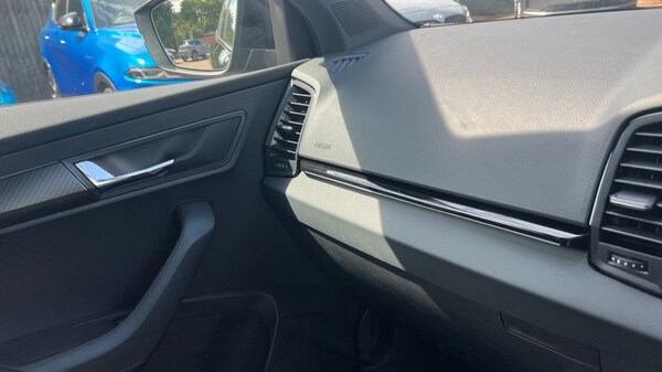 Used Skoda Karoq 2025 for sale - 75467769: Photo 32