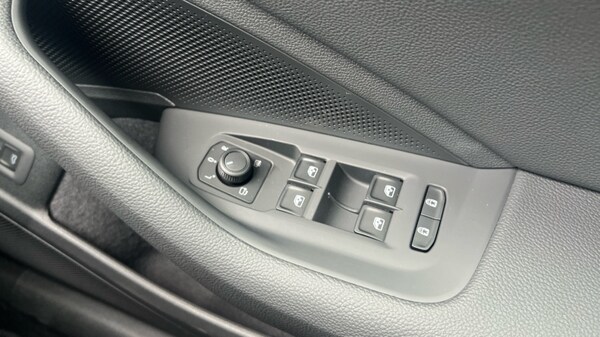 Used Skoda Superb 2025 for sale - 75468085: Photo 28
