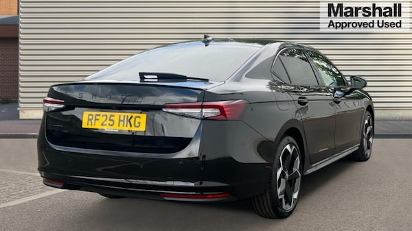 Used Skoda Superb 2025 for sale - 75468085: Photo 3