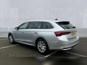 Used Skoda Octavia 2025 for sale - 76894811: Photo