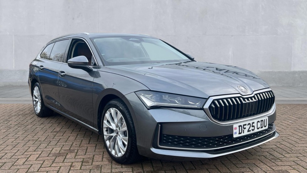 Used Skoda Superb 2025 for sale - 76870609: Photo 1