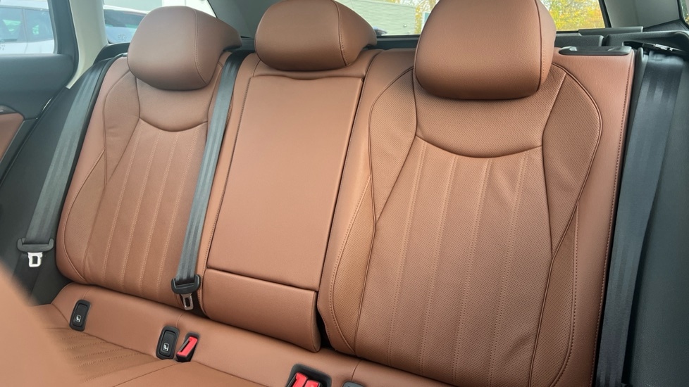 Used Skoda Superb 2025 for sale - 76870609: Photo 15