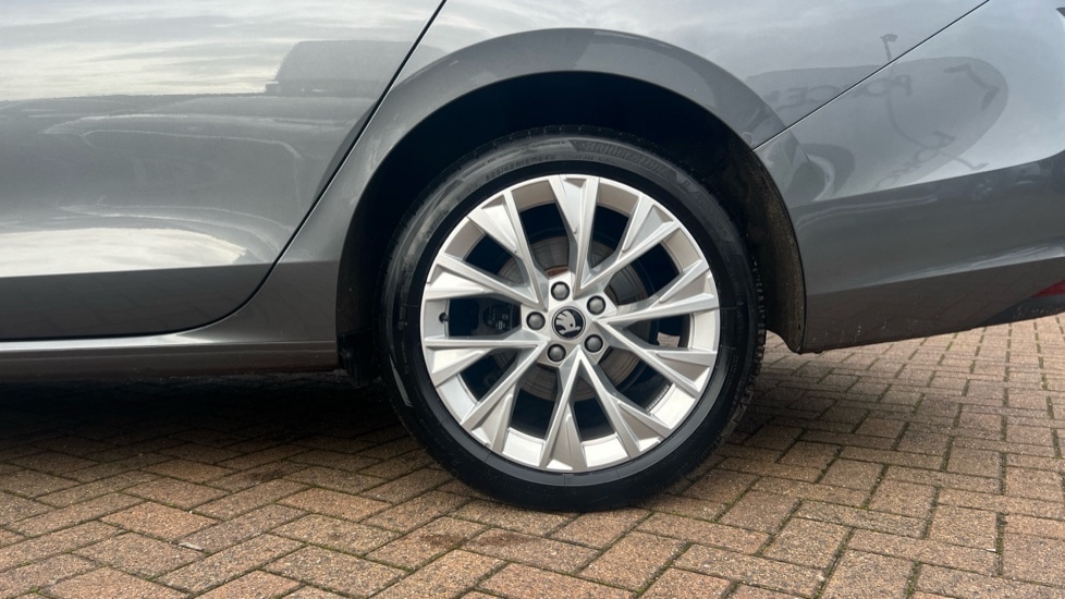 Used Skoda Superb 2025 for sale - 76870609: Photo 18