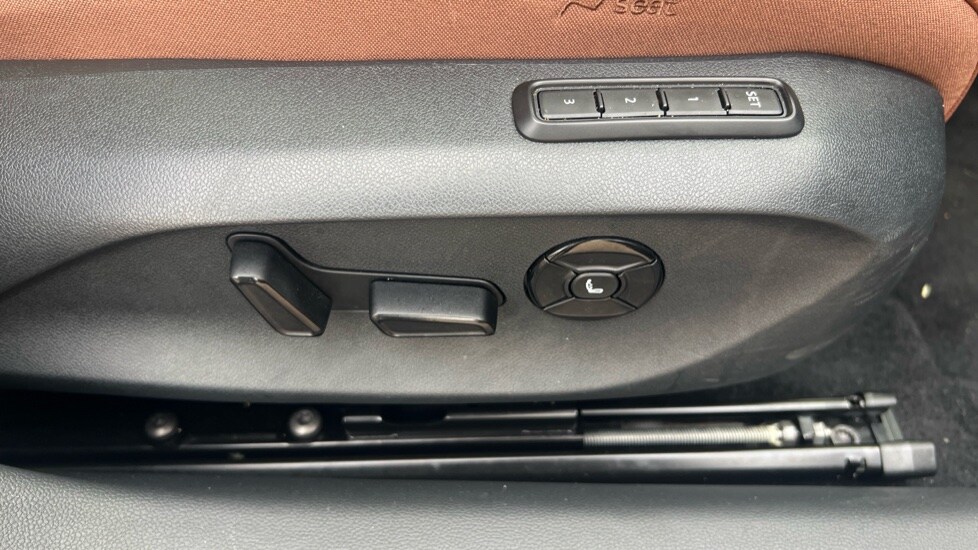 Used Skoda Superb 2025 for sale - 76870609: Photo 33