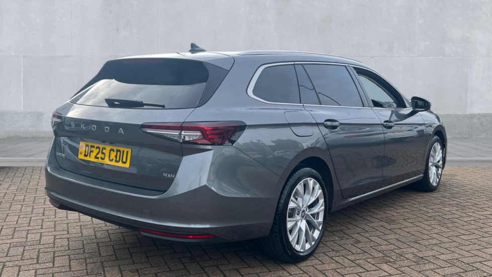 Used Skoda Superb 2025 for sale - 76870609: Photo 8