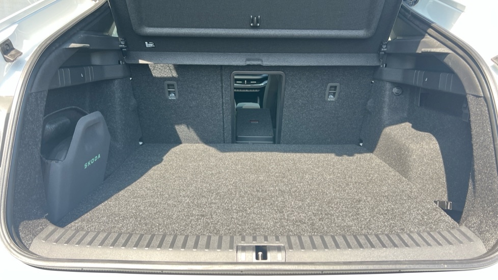 Used Skoda Enyaq 2025 for sale - 76096003: Photo 32