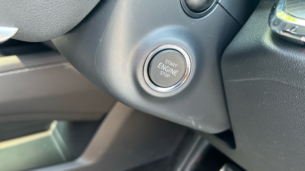 Used Skoda Enyaq 2025 for sale - 76096003: Photo 43