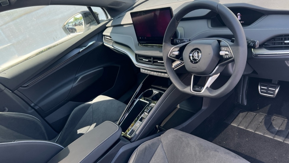 Used Skoda Enyaq 2025 for sale - 76096003: Photo 6