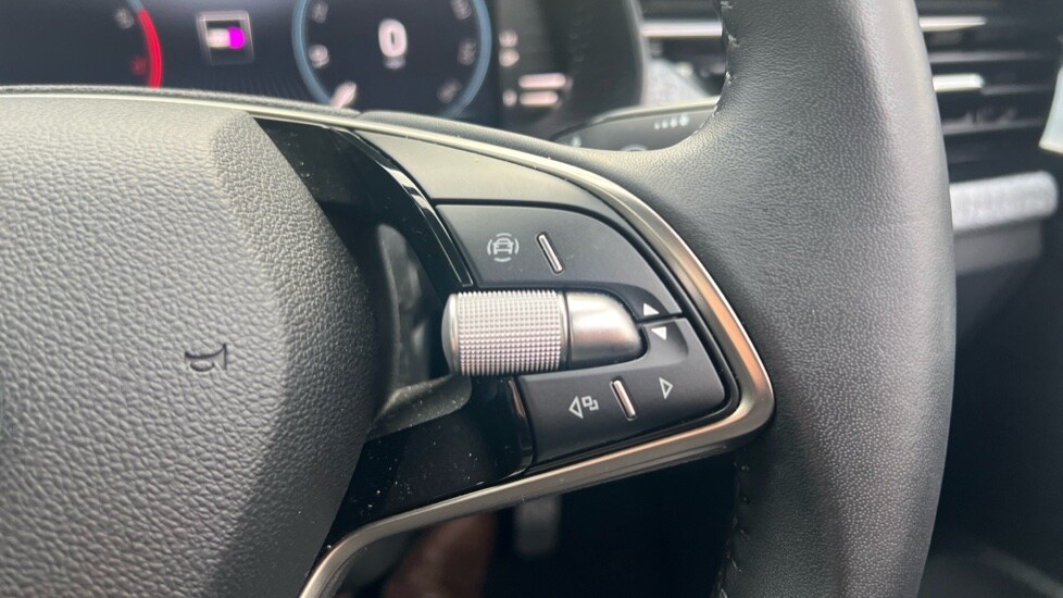 Used Skoda Kamiq 2024 for sale - 76872587: Photo 33