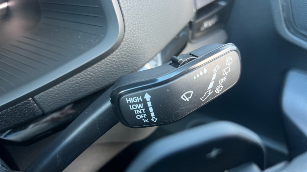 Used Skoda Karoq 2024 for sale - 76640253: Photo 38