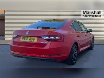 Used Skoda Superb 2016 for sale - 75702517: Photo
