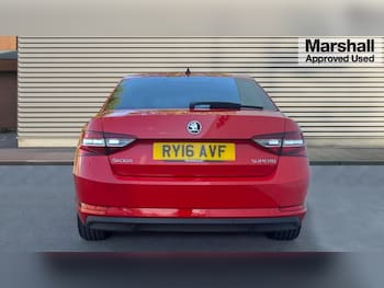 Used Skoda Superb 2016 for sale - 75702517: Photo