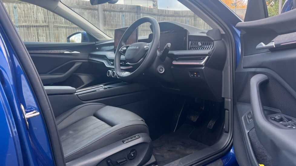 Used Skoda Superb 2025 for sale - 76539870: Photo 26