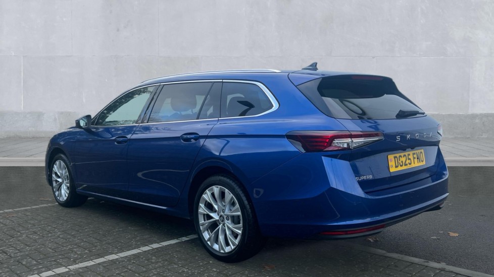 Used Skoda Superb 2025 for sale - 76539870: Photo 3