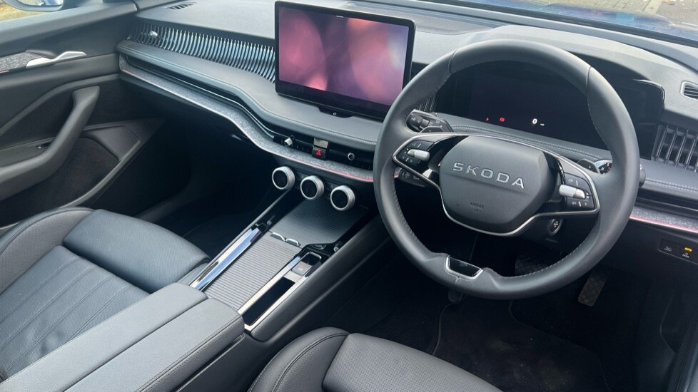 Used Skoda Superb 2025 for sale - 76539870: Photo 6