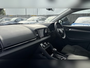 Used Skoda Karoq 2024 for sale - 76015087: Photo 2